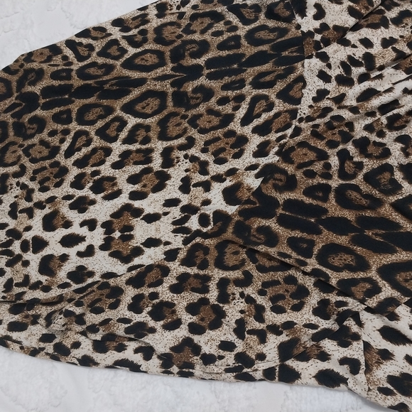 Leopard print elastic skirt - Picture 2 of 4